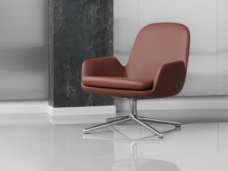 ERA LOUNGE CHAIR LOW SWIVEL BASE