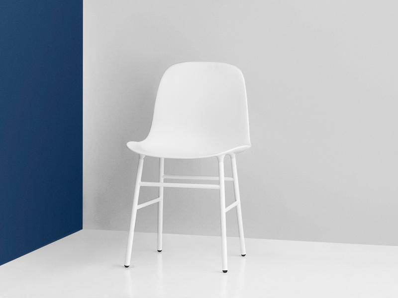 FORM CHAIR STEEL BASE