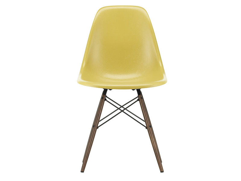 EAMES FIBERGLASS SIDE CHAIR DSW