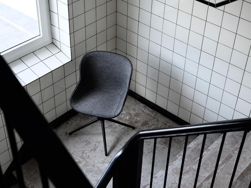 HYG CHAIR 4L SWIVEL BASE FRONT UPHOLSTERY