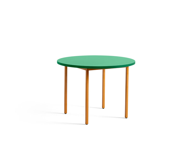 TWO-COLOUR ROUND TABLE