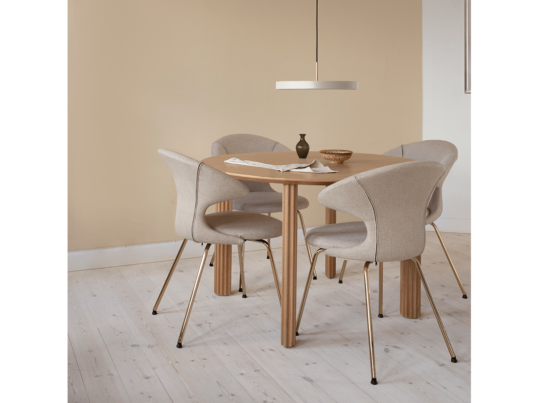 COMFORT CIRCLE | DINING TABLE
