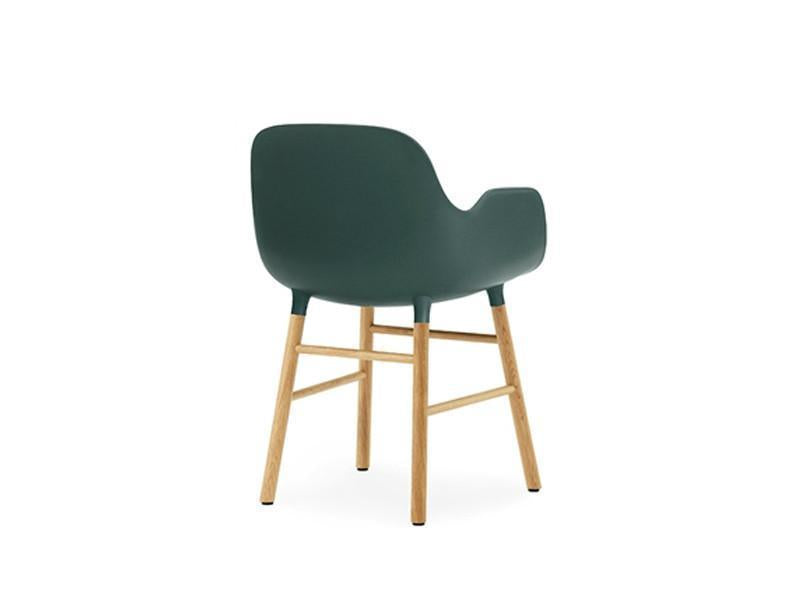 FORM ARMCHAIR WOOD BASE