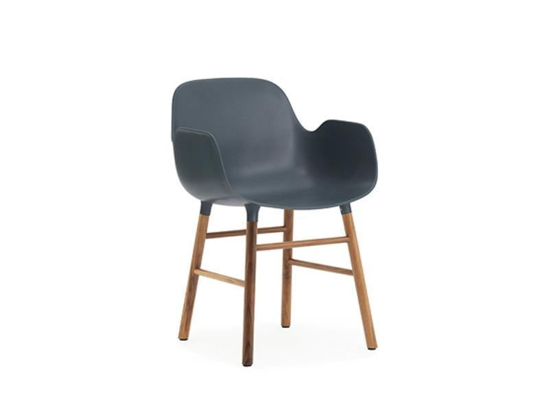 FORM ARMCHAIR WOOD BASE