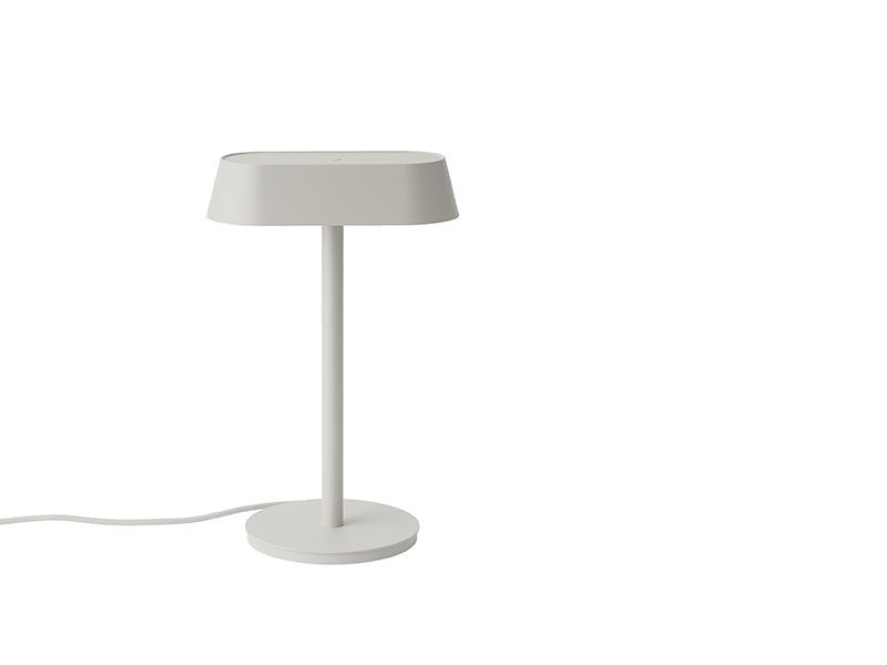 LINEAR TABLE LAMP