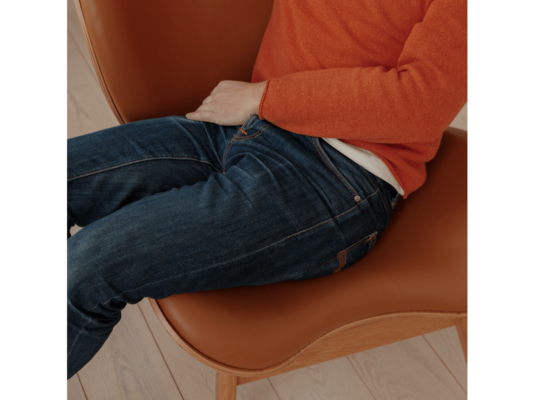 A CONVERSATION PIECE | LOUNGE CHAIR, TALL