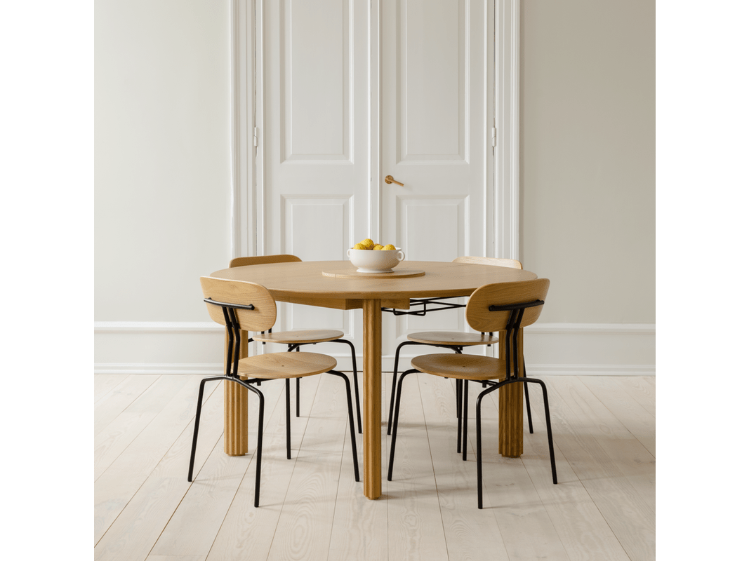 COMFORT CIRCLE | DINING TABLE WITH EXTENSION