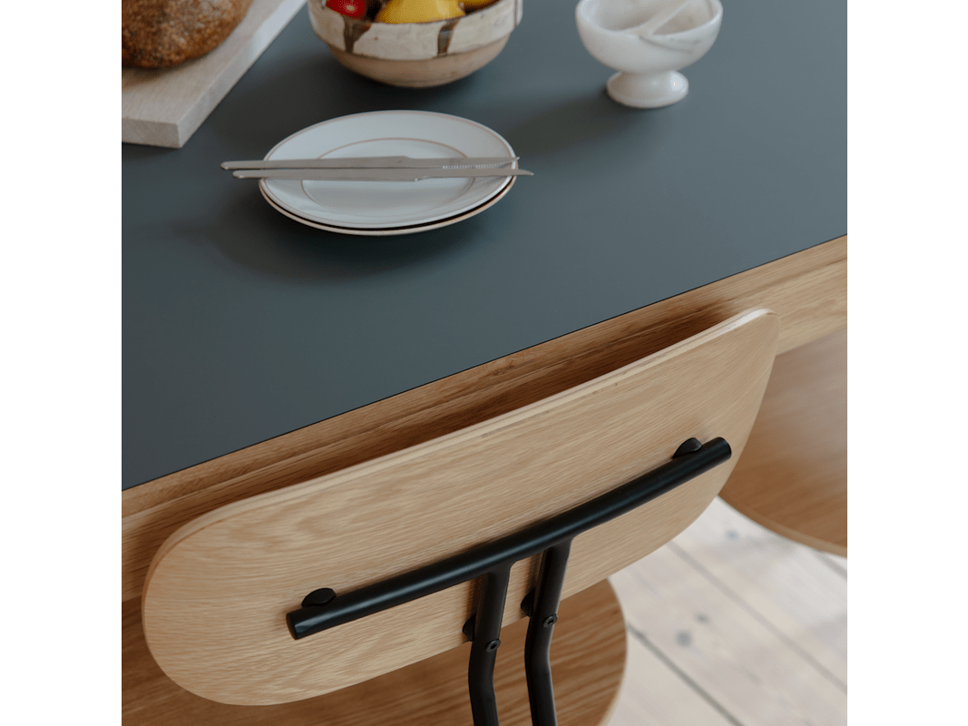 HEART'N'SOUL | DINING TABLE