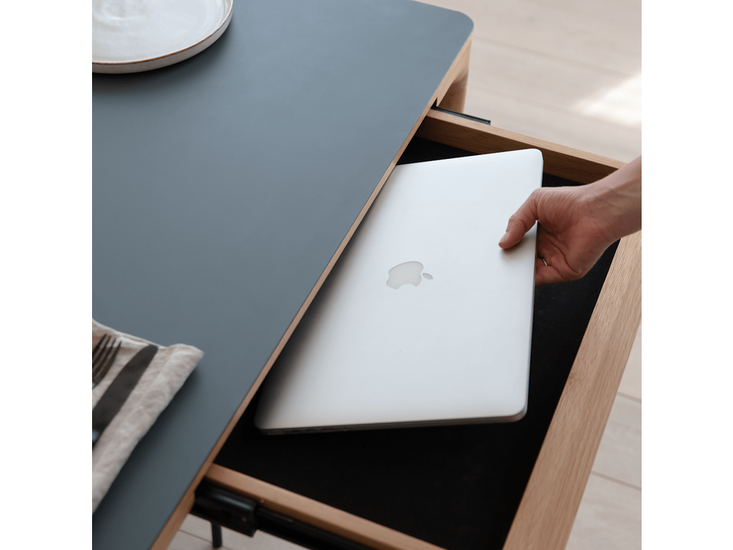 HEART'N'SOUL | DINING TABLE