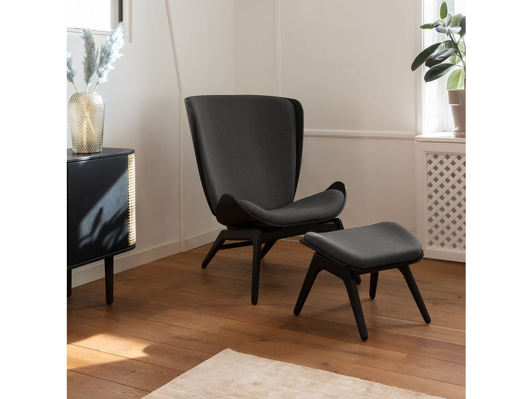 THE READER | WING CHAIR