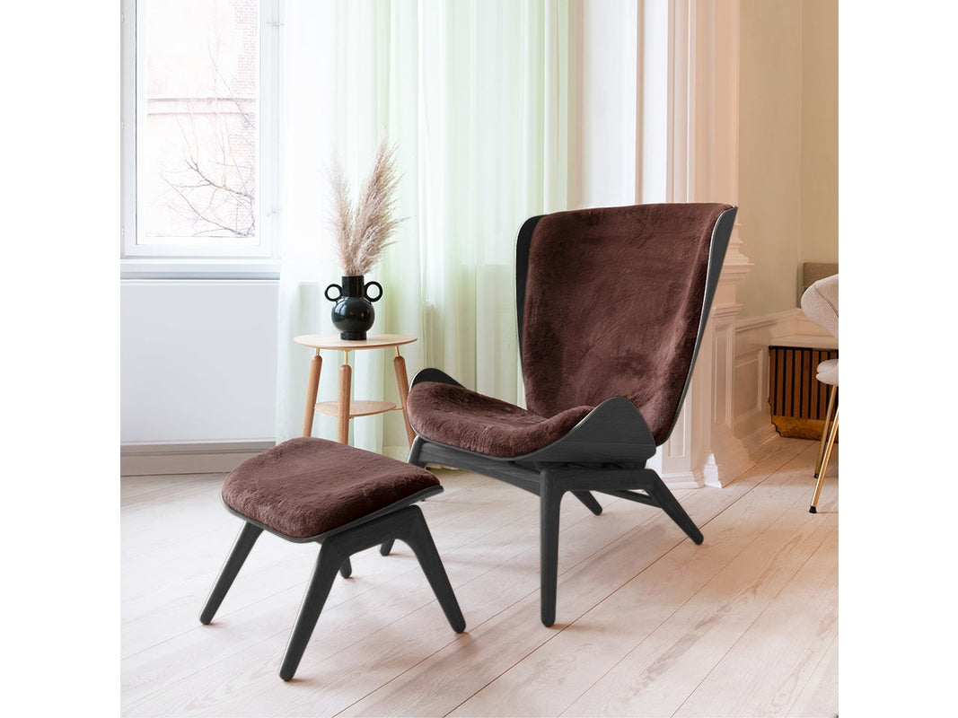 THE READER | WING CHAIR