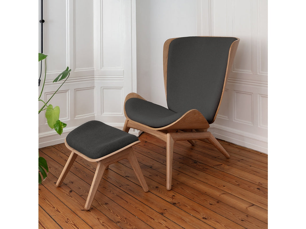 THE READER | WING CHAIR