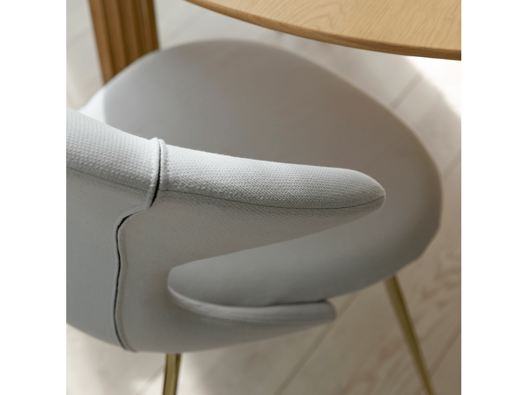 TIME FLIES | CHAIR, HORIZONS