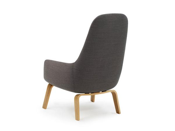 ERA LOUNGE CHAIR HIGH WOOD BASE
