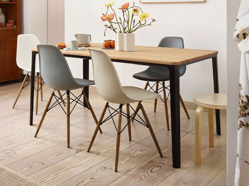 EAMES PLASTIC SIDE CHAIR DSWRE