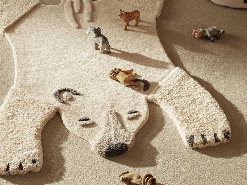 ANIMAL TUFTED RUG