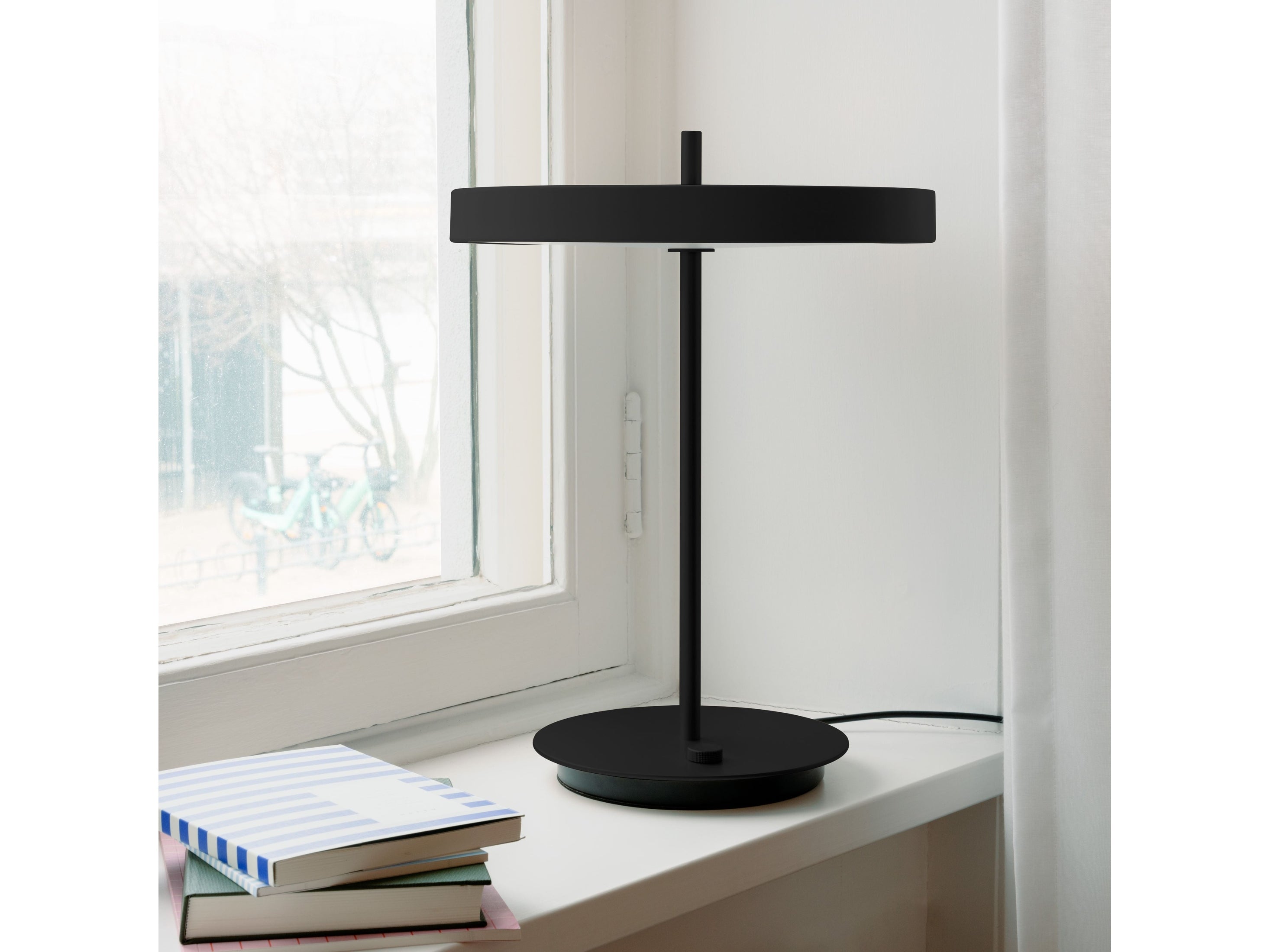 ASTERIA | TABLE LAMP