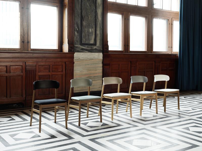 HERIT CHAIR WOOD BASE UPHOLSTERY