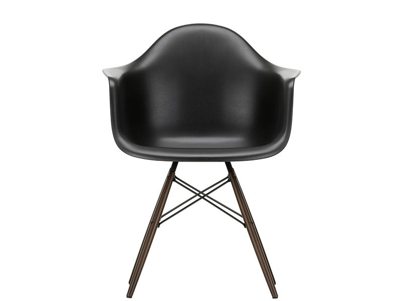 EAMES PLASTIC ARMCHAIR DAW RE