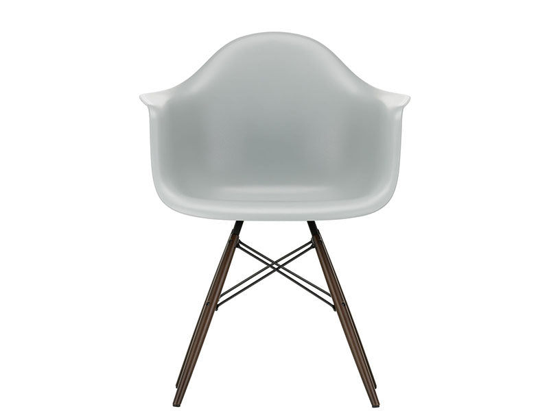 EAMES PLASTIC ARMCHAIR DAW RE