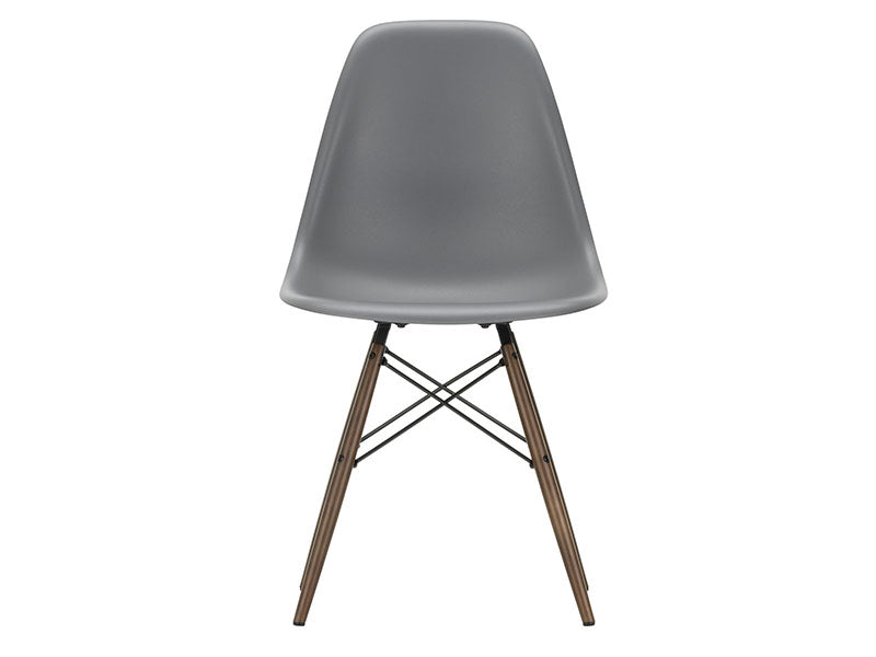 EAMES PLASTIC SIDE CHAIR DSWRE