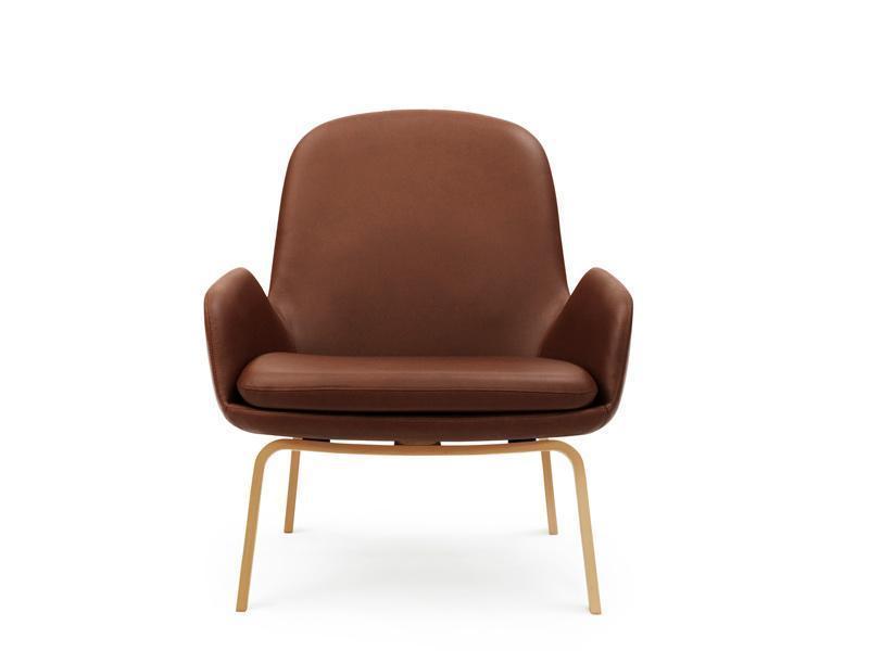 ERA LOUNGE CHAIR LOW WOOD BASE