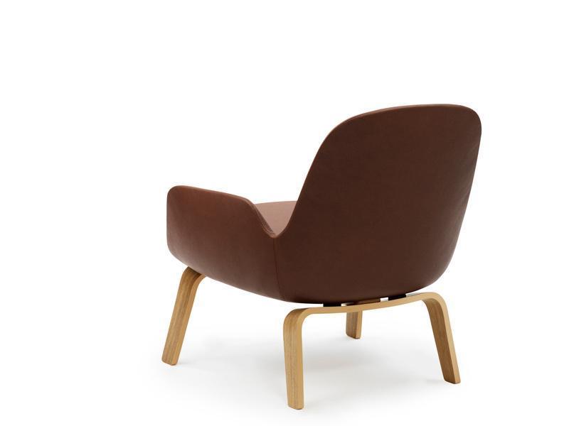 ERA LOUNGE CHAIR LOW WOOD BASE