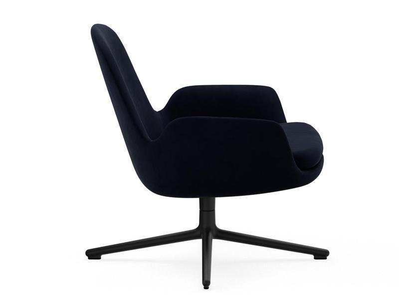 ERA LOUNGE CHAIR LOW SWIVEL BASE