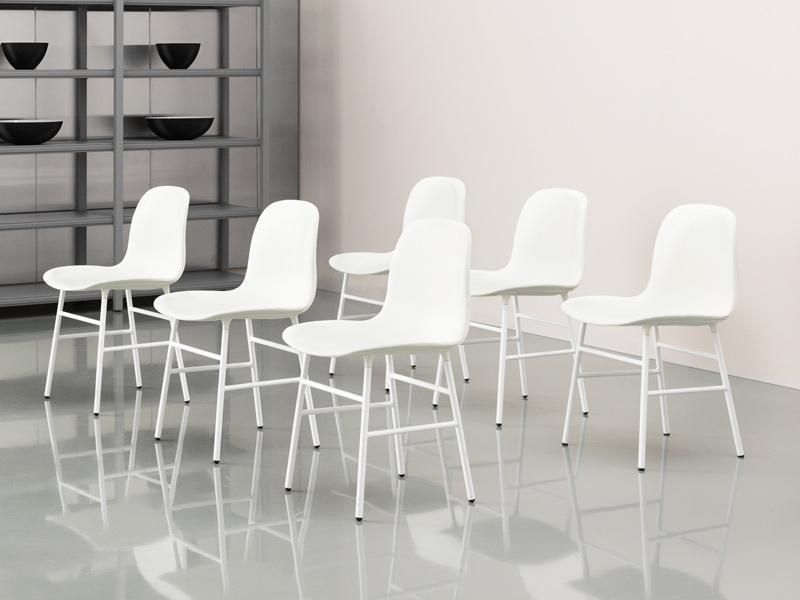 FORM CHAIR STEEL BASE