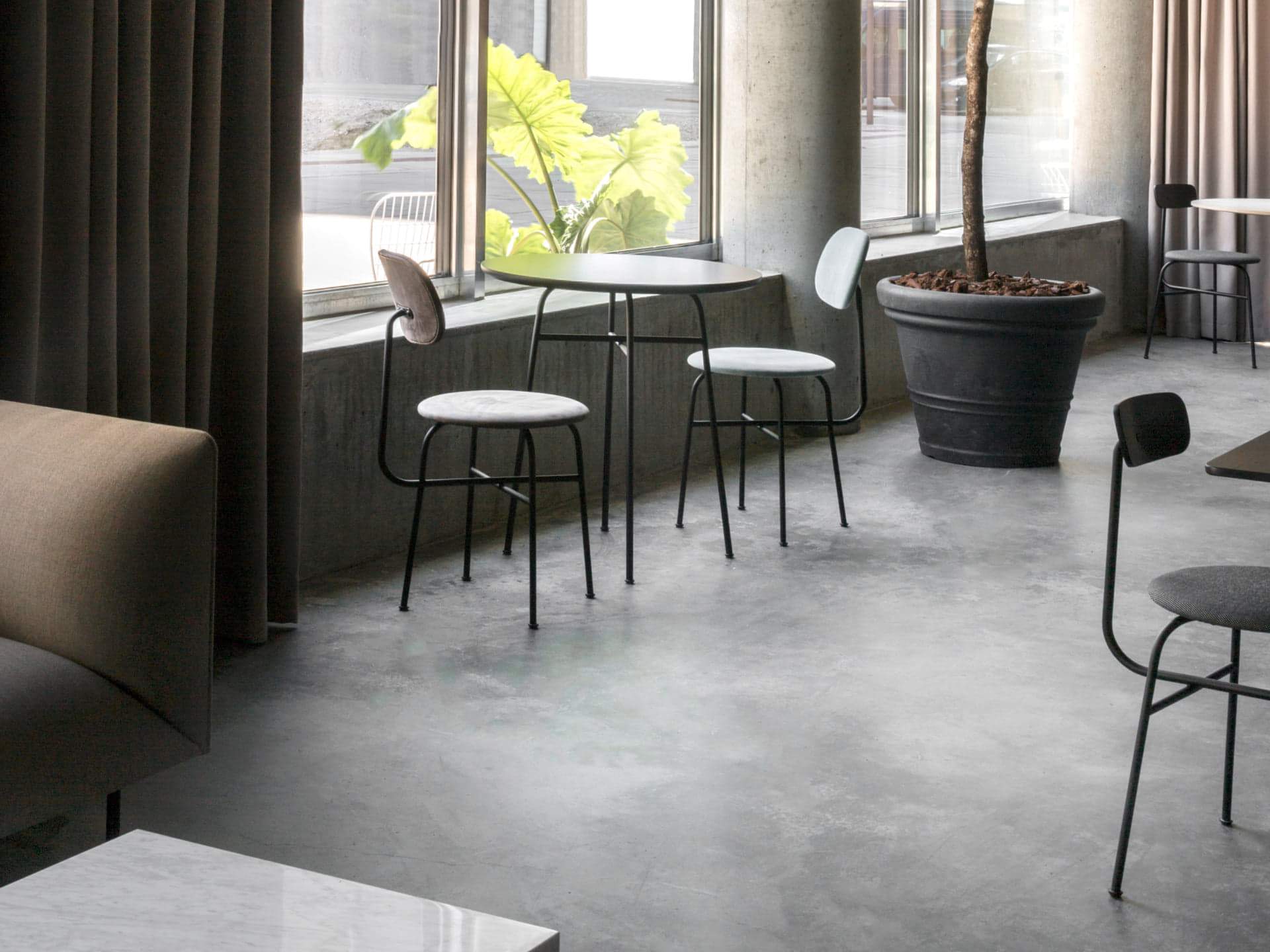 Afteroom Dining Chair Plus Steel Base Full Upholstery MENU-8450001