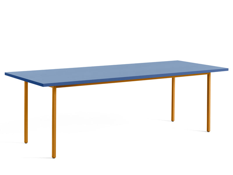 TWO-COLOUR TABLE
