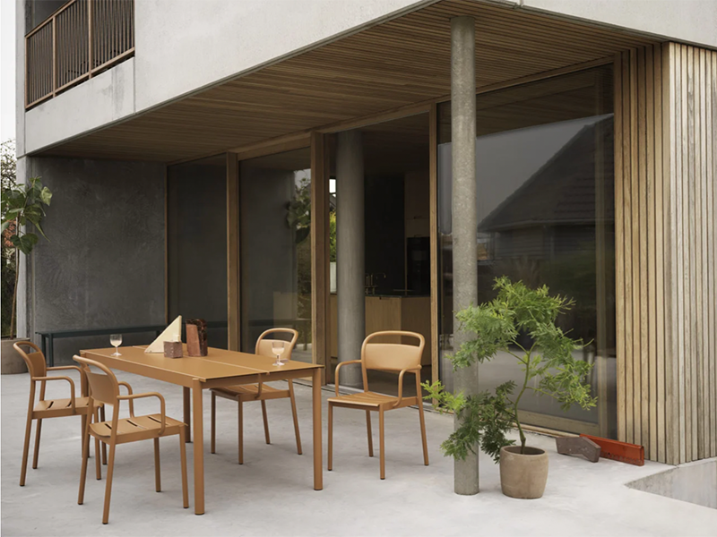 LINEAR STEEL ARMCHAIR