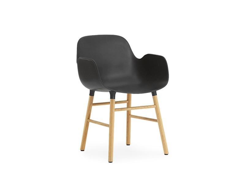 FORM ARMCHAIR WOOD BASE