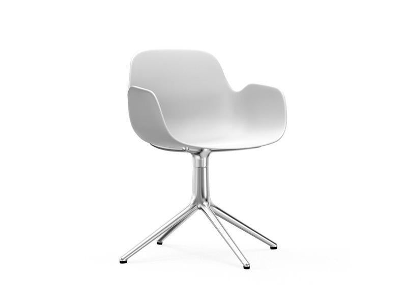 FORM ARMCHAIR 4L SWIVEL BASE
