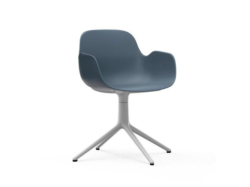 FORM ARMCHAIR 4L SWIVEL BASE