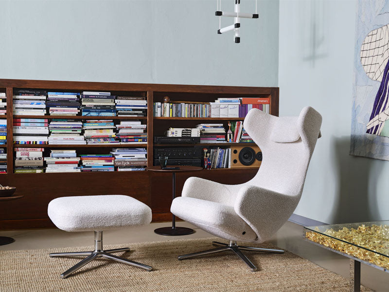 GRAND REPOS AND OTTOMAN