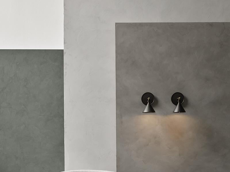 CAST SCONCE WALL LAMP