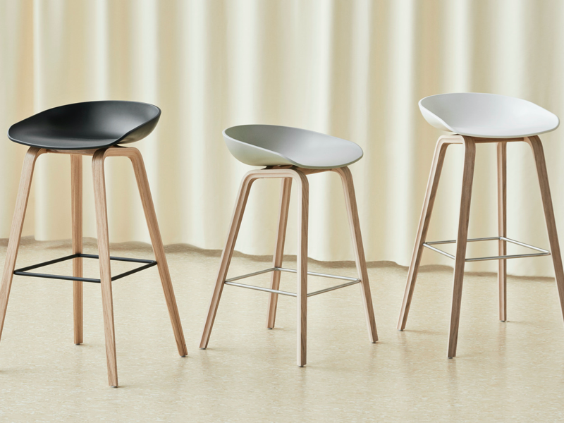 ABOUT A STOOL - AAS 32 WOOD BASE