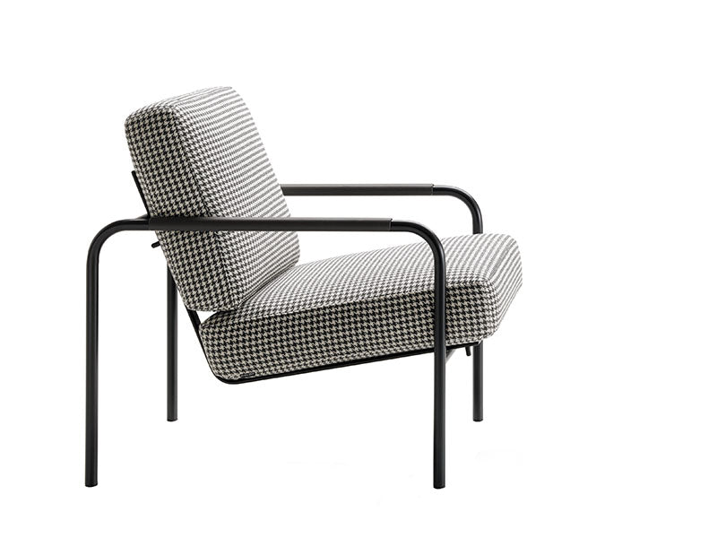 852 SUSANNA ARMCHAIR