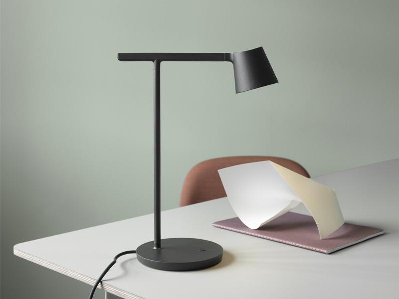 TIP TABLE LAMP