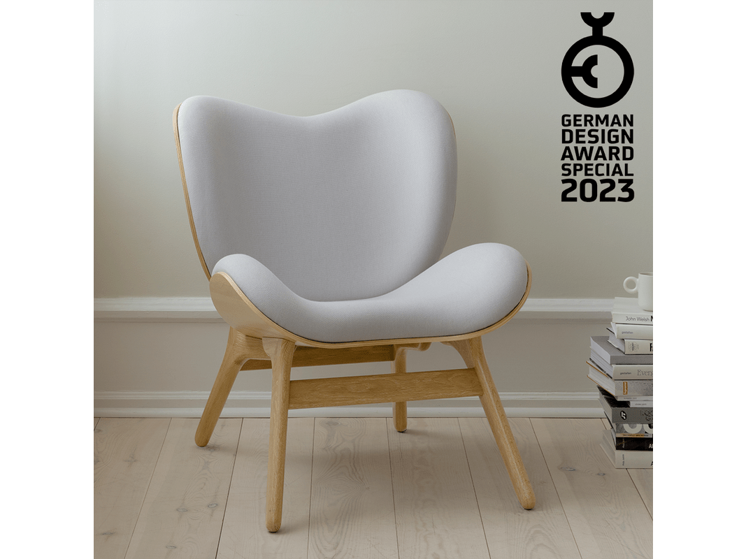 HORIZONS UPHOLSTERY | A CONVERSATION PIECE