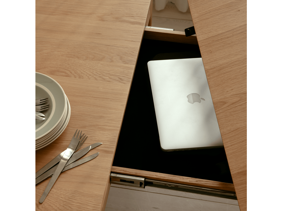 HEART'N'SOUL | DINING TABLE