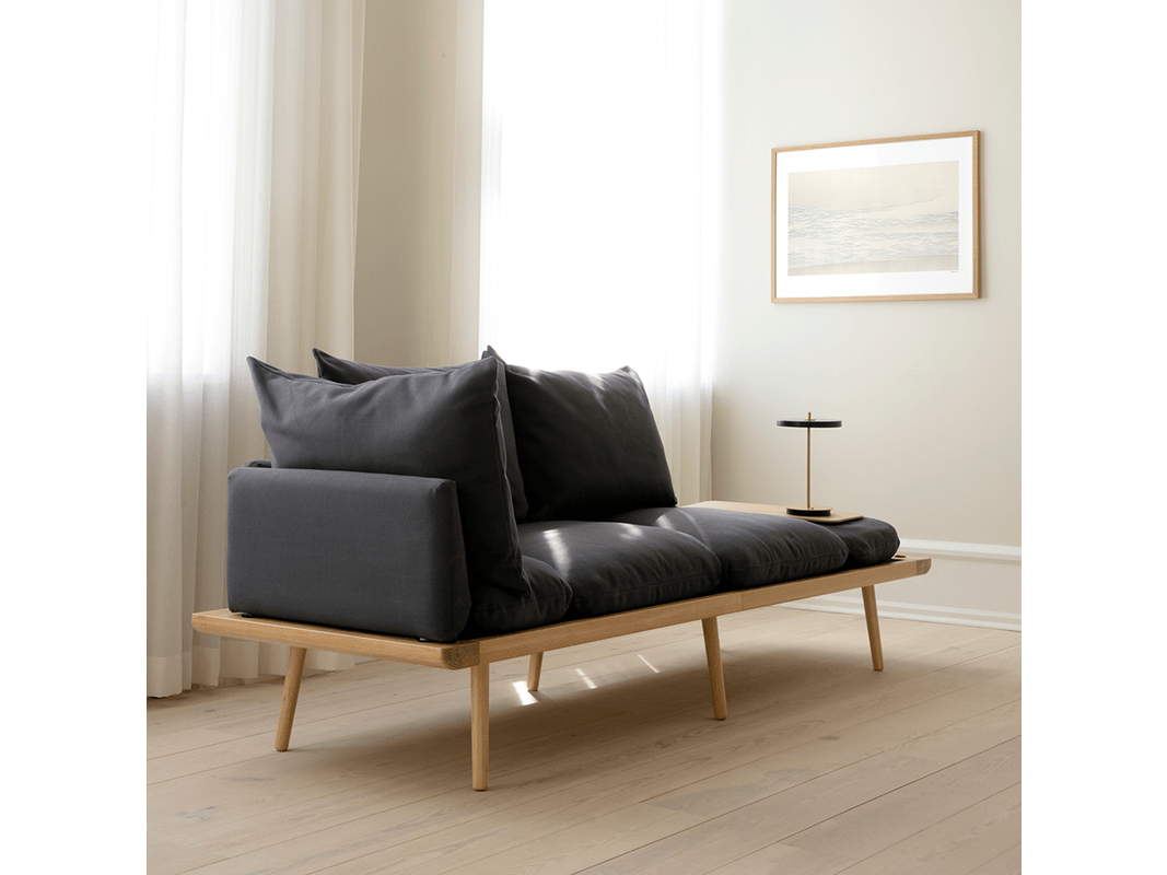 LOUNGE AROUND | 3 SEATER, HORIZONS