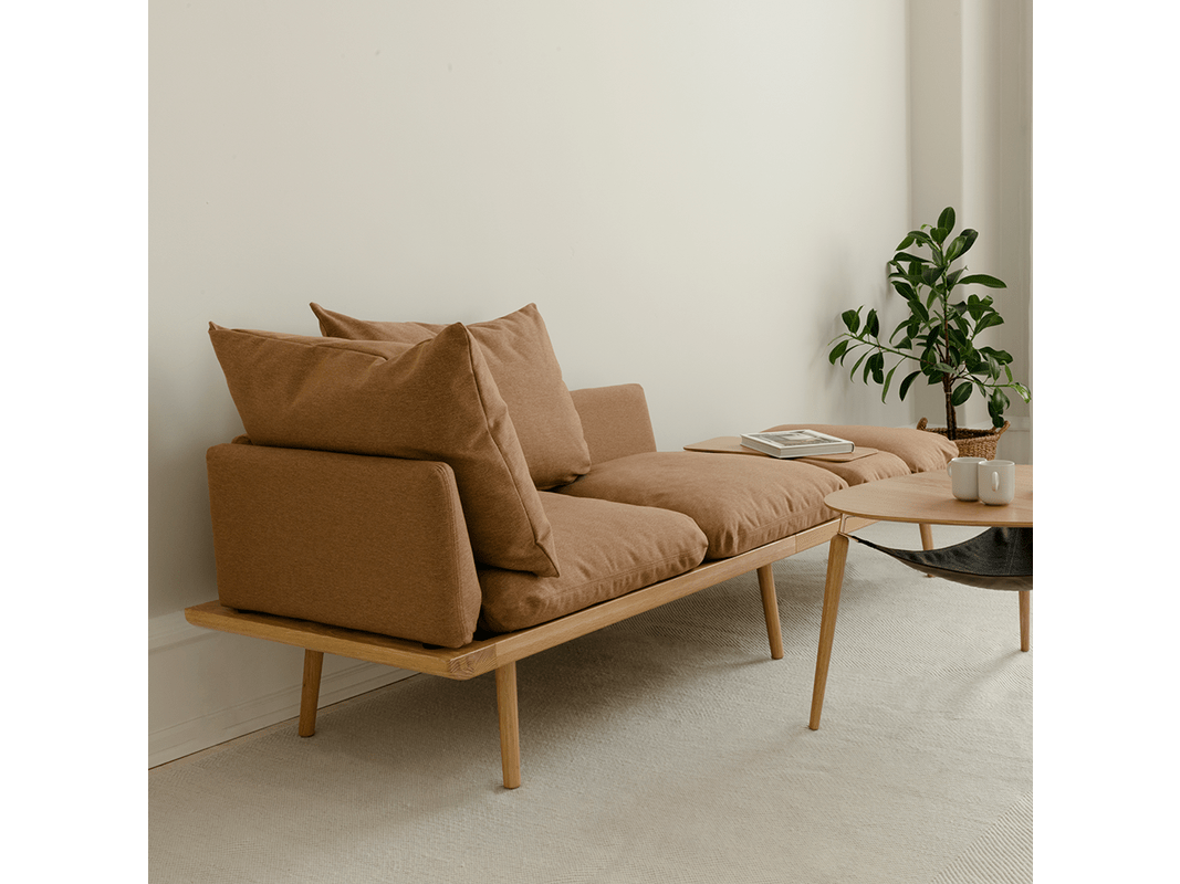 LOUNGE AROUND | 3 SEATER, HORIZONS