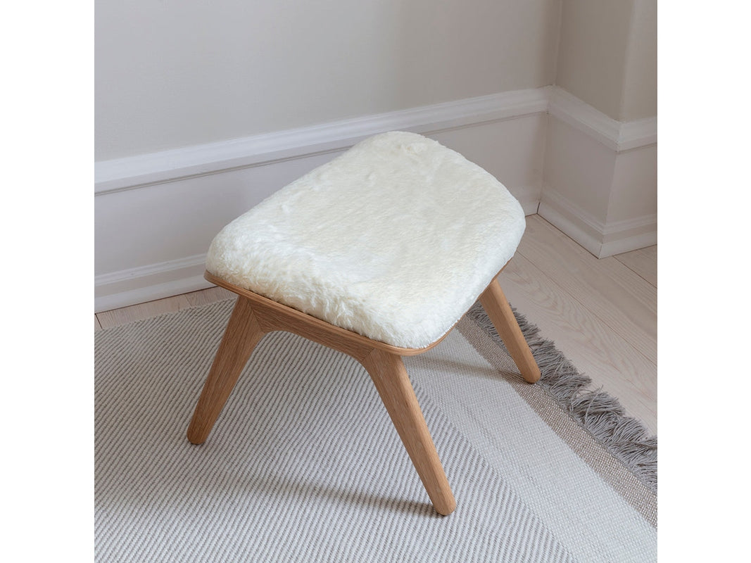 THE READER | OTTOMAN