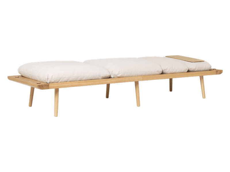 LOUNGE AROUND | DAYBED, HORIZONS