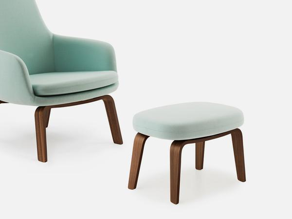 ERA FOOTSTOOL WOOD BASE