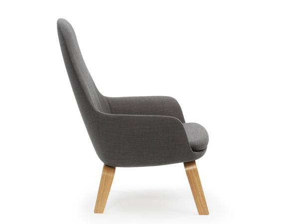 ERA LOUNGE CHAIR HIGH WOOD BASE