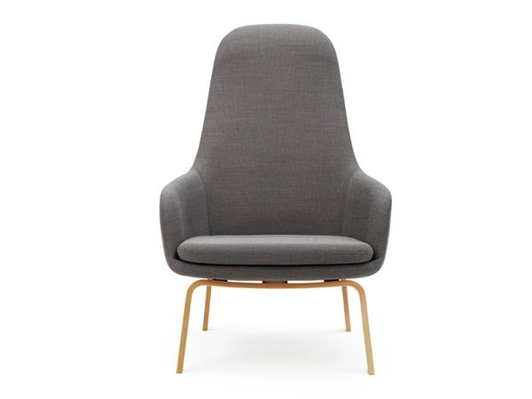 ERA LOUNGE CHAIR HIGH WOOD BASE