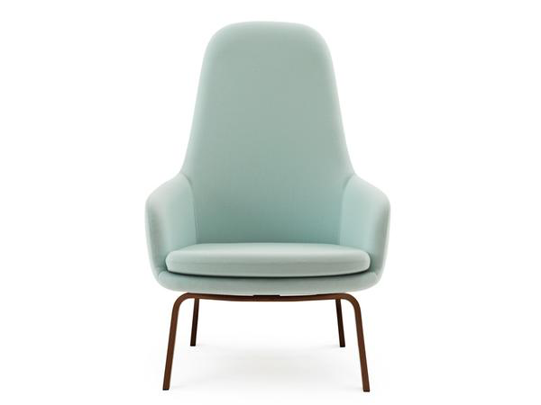 ERA LOUNGE CHAIR HIGH WOOD BASE